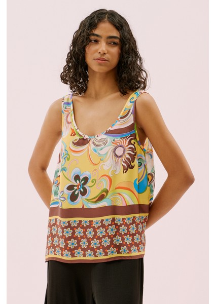 U Yaka Desenli Bluz Standart Renk Y2513037_089