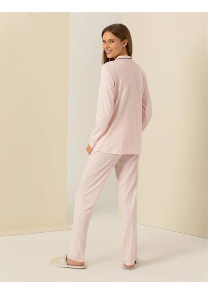 Kadın Toz Somon Pamuklu Modal Boydan Patlı Kutulu Pijama Takımı Q8.u.8o.k2.k.a8.p.c