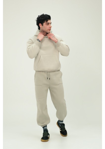 Unisex Oversize Kapüşonlu Sweatshirt ve Eşofman Altı Takımı %80 Pamuk 3 Iplik Kumaş Rahat ve Şık Tasarım fırsatları