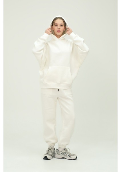 Unisex Oversize Kapüşonlu Sweatshirt ve Eşofman Altı Takımı %80 Pamuk 3 Iplik Kumaş Rahat ve Şık Tasarım