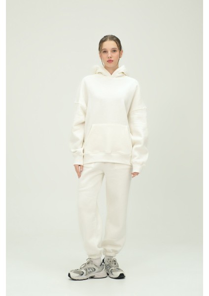 Unisex Oversize Kapüşonlu Sweatshirt ve Eşofman Altı Takımı %80 Pamuk 3 Iplik Kumaş Rahat ve Şık Tasarım