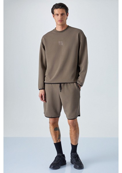 PLEMON Erkek Bisiklet Yaka Uzun Kol Baskı Detaylı Oversize Koyu Kahverengi Sweatshirt fiyatları