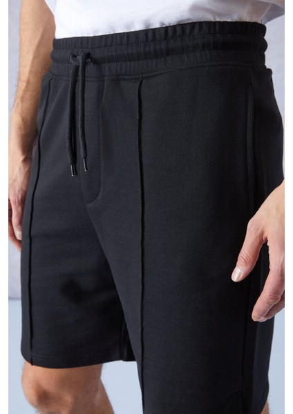 CERTAIN Erkek Nervür Detaylı Comfort Fit Siyah Şort & Bermuda fiyatları