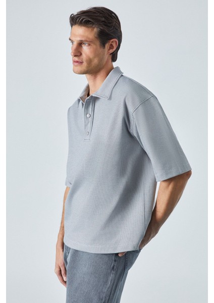 Jucka Erkek Kısa Kollu Çıtçıt Kapamalı Oversize Fit Polo Yaka Gri T-Shirt modelleri