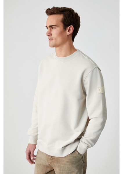 OLLIE Erkek Bisiklet Yaka Regular Uzun Kollu Nakış Detaylı Bej Sweatshirt indirimleri