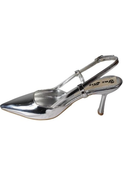 Yazkış Kadın Siyah Gümüş Rugan Arkası Açık Önü Sivri Burun Kapalı 6cm Ince Topuk Ayakkabı modelleri