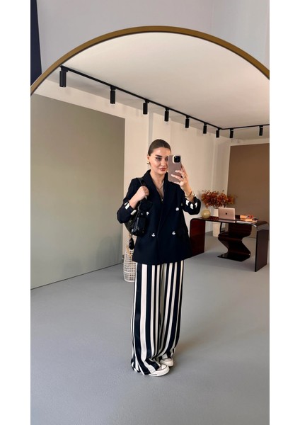 Bebe Plus Kadın Sırtta ve Manşette Çizgili Kumaş Detaylı Krep Klasik Ceket