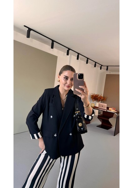 Bebe Plus Kadın Sırtta ve Manşette Çizgili Kumaş Detaylı Krep Klasik Ceket