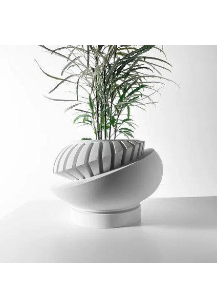 Yarı Sade Yarı Çizgili Kesik Tasarımlı Modern Vazo fiyatları