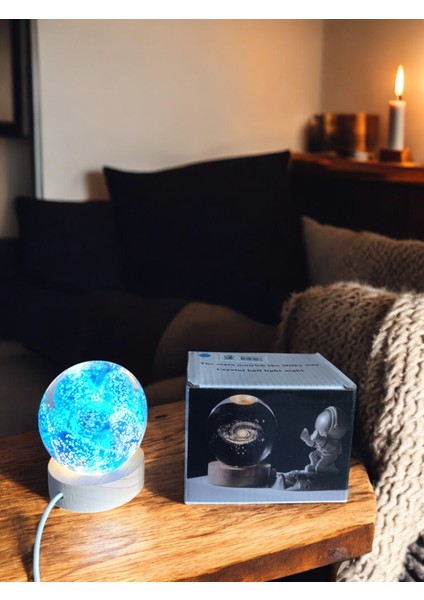 Ahşap Altlıklı Işıklı Küre