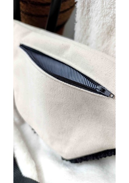 Vintage Camera Black Teddy Nakışlı El Yapımı Bel Çantası indirimleri