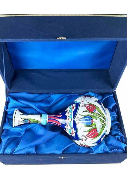 Kurumsal Hediye Birlik ve Zarafetin Laleleri Iznik Vazo modelleri