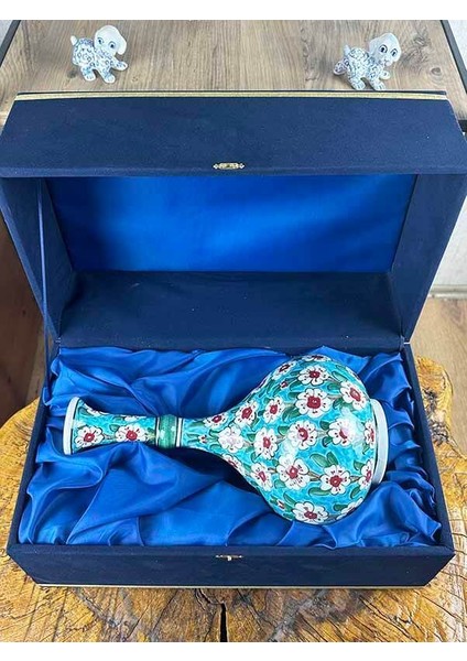 Iznik Çini Gözyaşı Vazo modelleri