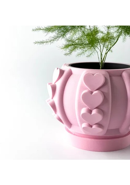 Kalp Desenli Modern Pembe Vazo