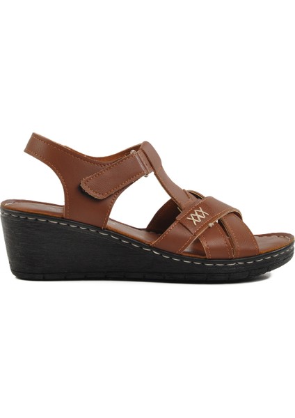Taba Hafif Kadın Sandalet