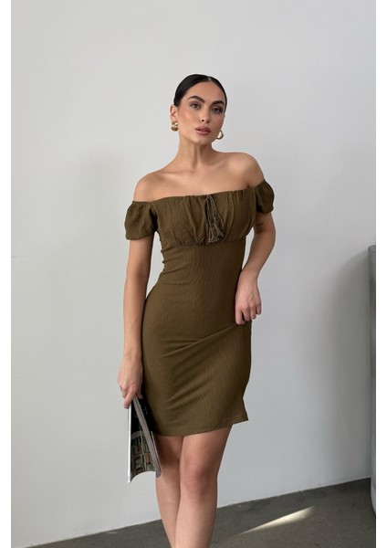 Kadın Elbise Mini Yazlık Kısa Kollu Yaka Detaylı Esnek Bodycon Elbise