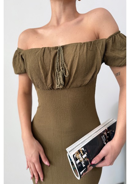 Kadın Elbise Mini Yazlık Kısa Kollu Yaka Detaylı Esnek Bodycon Elbise fırsatları