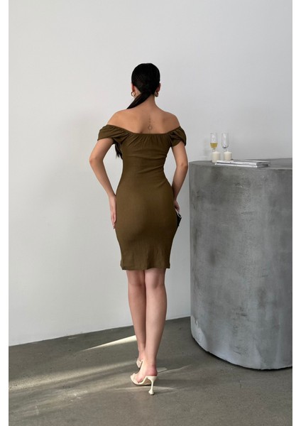 Kadın Elbise Mini Yazlık Kısa Kollu Yaka Detaylı Esnek Bodycon Elbise indirimleri