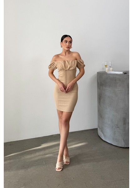 Kadın Elbise Mini Yazlık Kısa Kollu Yaka Detaylı Esnek Bodycon Elbise modelleri