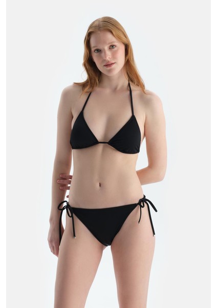 Siyah Üçgen Küçük Bikini Üst fırsatları