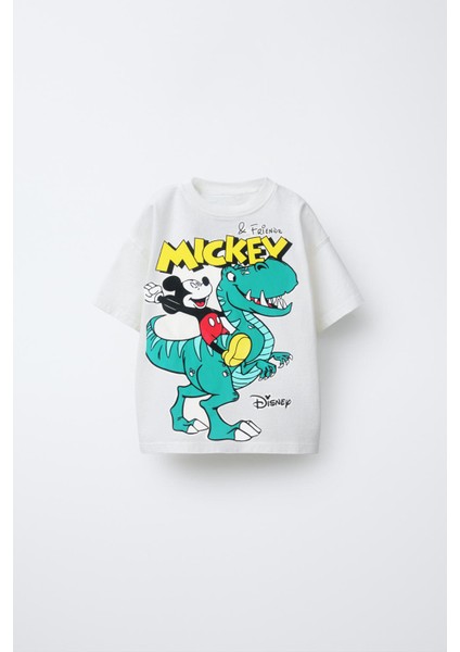 Mickey Mouse Erkek Çocuk Şortlu Takım Yazlık Pamuklu T-Shirt ve Şort 2'li Set Kısa Kollu Spor Günlük Ev Giyim
