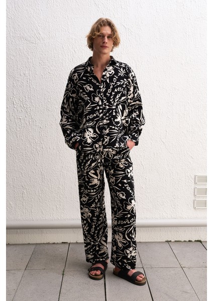 Çiçek Desenli Siyah Gömlek fırsatları