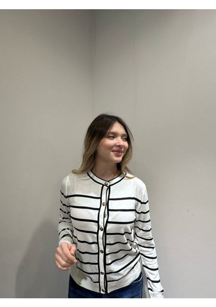 Çizgili Kadın Hırka