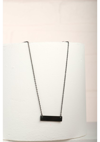 ISABELLA SİYAH ÇELİK KOLYE