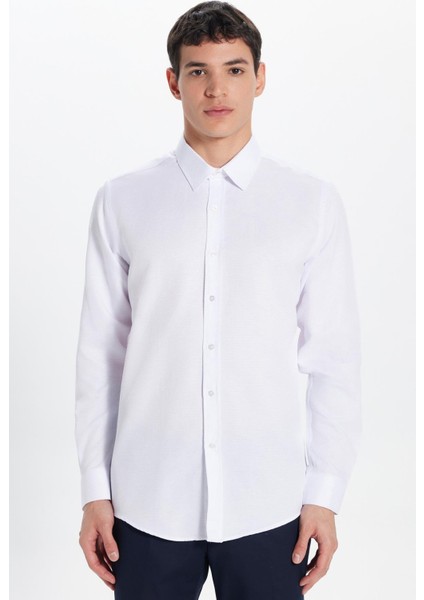 Erkek Modern Fit Dar Kesim Pamuklu Kolay Ütü Armürlü Beyaz Gömlek modelleri