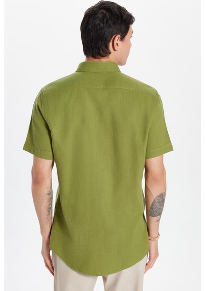 Erkek Slim Fit Dar Kesim Kısa Kollu Pamuk Keten Doku Haki Düğmeli Yaka Gömlek indirimleri