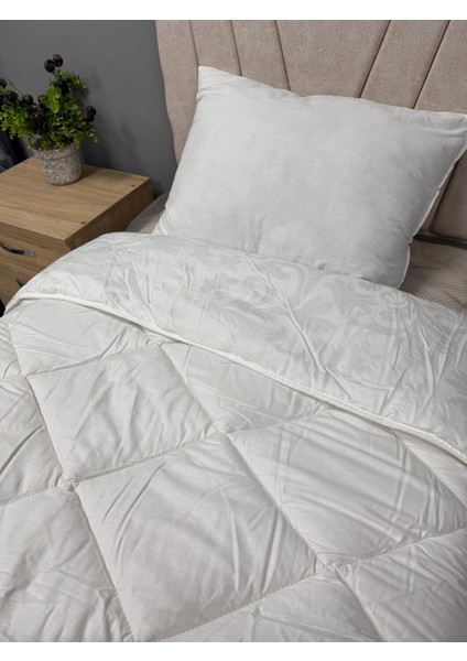 Pamuk Saten Çift Kişilik Yorgan Çift Taraflı Payava V1 Düz Desenli Kapitoneli Beyaz