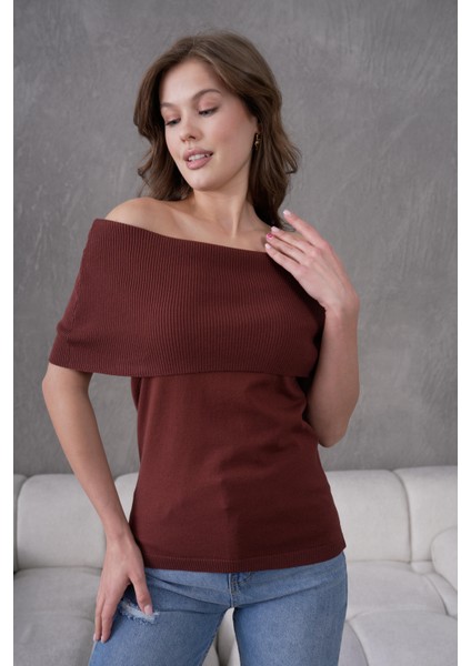 Kadın Madonna Yaka Kolsuz Triko Bluz 2202 fiyatları