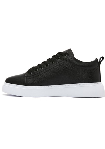 Erkek Siyah Kalın Tabanlı Bağcıklı Deri Sneaker 25SFD752116