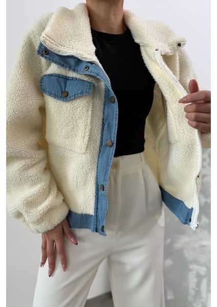 Kadın Ceket Peluş Cepli Fermuarlı Çıtçıtlı Kot Detaylı Ekru Ceket modelleri
