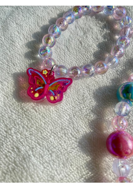 Kız Çocuk Hello Kitty Figürlü Lastikli Sim Payetli Boncuk Kolye Kelebekli Parlak Bileklik Kolye Seti fırsatları