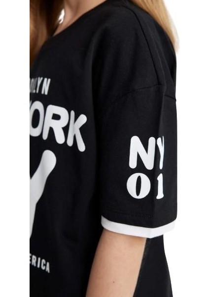 New York Oversize Kız Tişört
