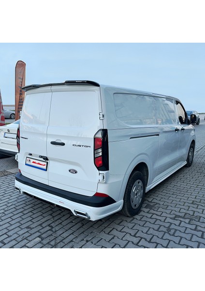 (Boyasız) Transit Tourneo Custom Abarth Çift Kapı Spoiler 2024 Sonrasına Uyumludur