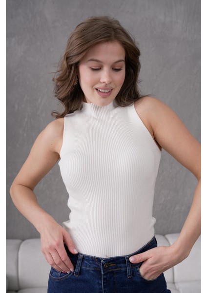 Kadın Fitilli Kolsuz Triko Badi Likralı Body 253101