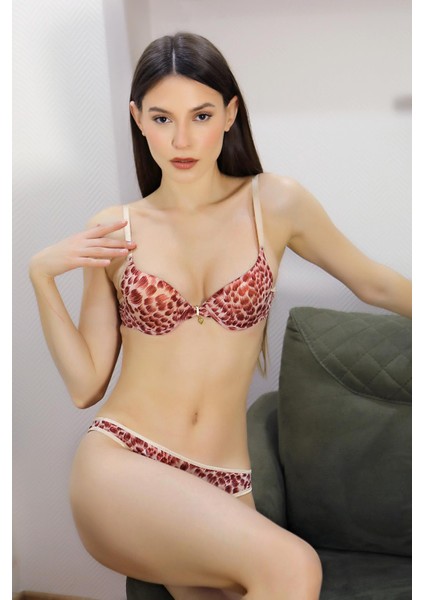 Kadın Desteksiz Ince Süngerli Desenli Aksesuarlı Sütyen Takım 3707 Kırmızı modelleri