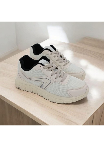 Kadın Günlük Bej Sneaker modelleri