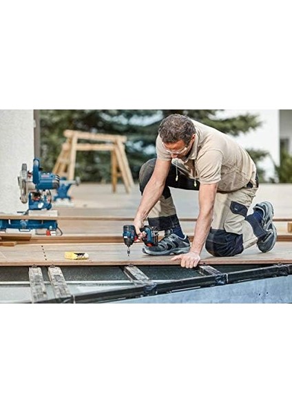 Professional Gdr 18V-200 C Akülü Darbeli Somun Sıkma (18 Volt, Solo, Karton Kutuda, 200 Nm Maks. Tork, 1/4" Altıgen Uç Girişi, Akü ve Şarj Cihazı Dahil Değildir)