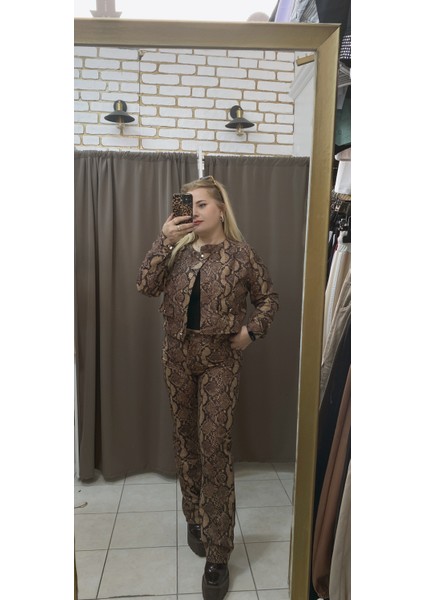 Yılan Desen Süet Takım fiyatları