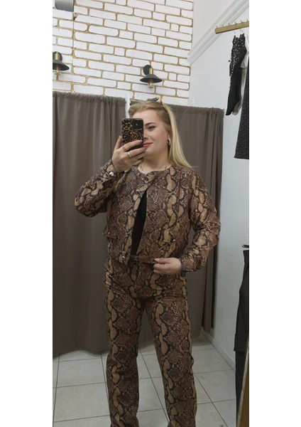 Yılan Desen Süet Takım indirimleri