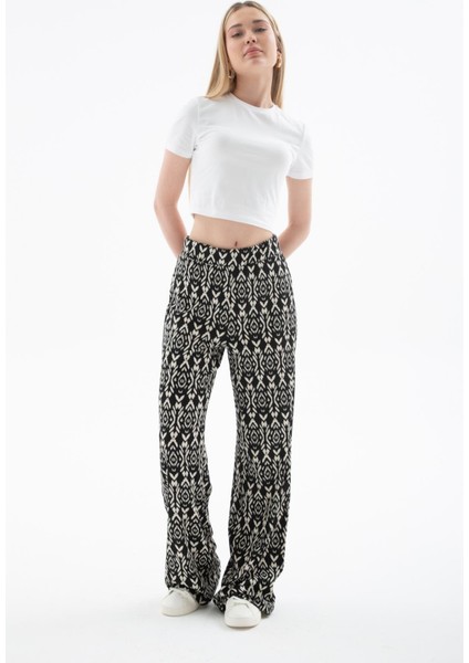 Desenli Esnek Pantolon Siyah