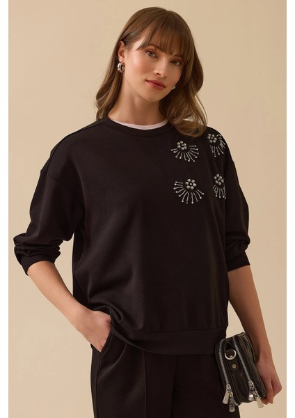 Kadın Yuvarlak Yaka Taş Işlemeli Sweatshirt 0001 Siyah