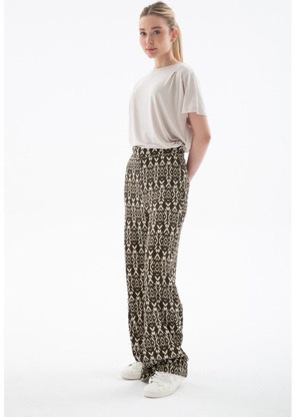 Desenli Esnek Pantolon Yeşil fırsatları