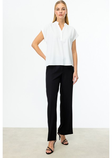 Kadın Hakim Yaka Kısa Kol Bluz 3044 Ekru modelleri