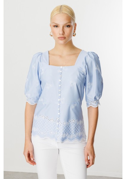Kadın Çiçek Işlemeli Yarım Kol Bluz 3030 Blue