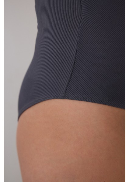 Antrasit Yaka Detay Uzun Kollu Bodysuit indirimleri