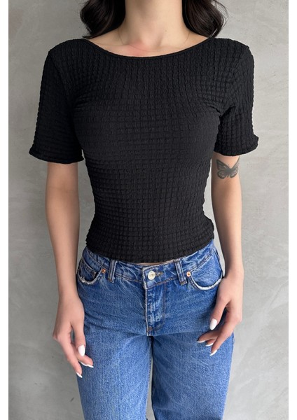 Sırt Dekolteli Detaylı Basic Gofre Trend Kısa Crop Siyah Kadın Bluz